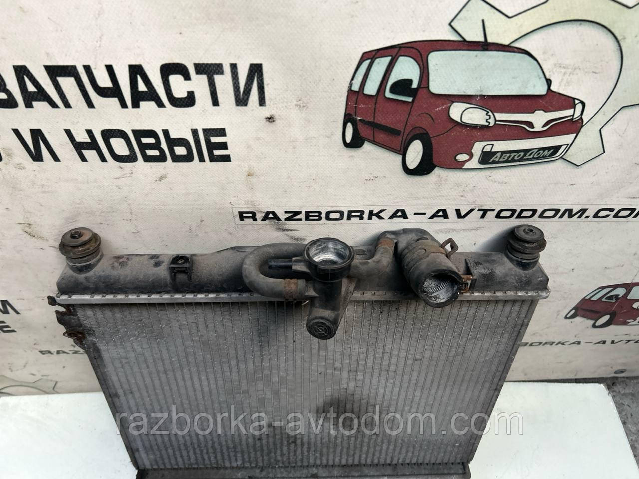 Радіатора охолодження Hyundai Getz (2002-2010) OE:253101c300 фото 2