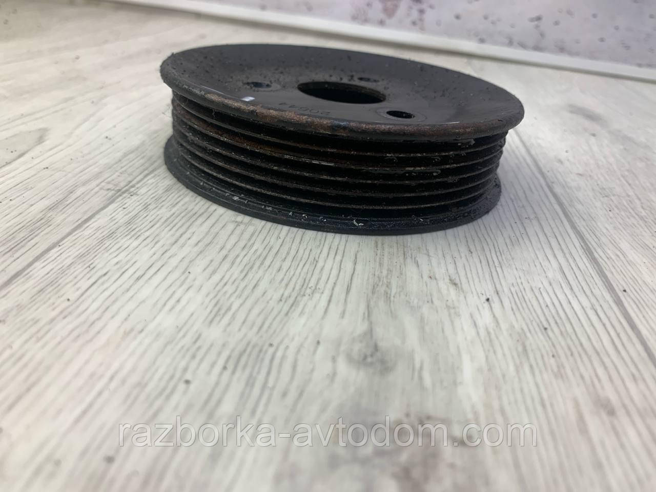 Шківши насоса гідропідсилювача (6 руч) Opel Vectra B, Fronter B, Omega b 2.0 2.2 DTI OE: 90528666