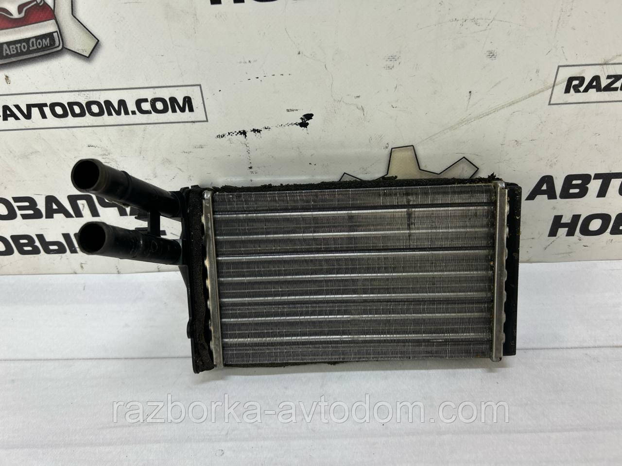 Радіатора пічки VW Passat B5, Skoda SuperB OE:8d1819031b