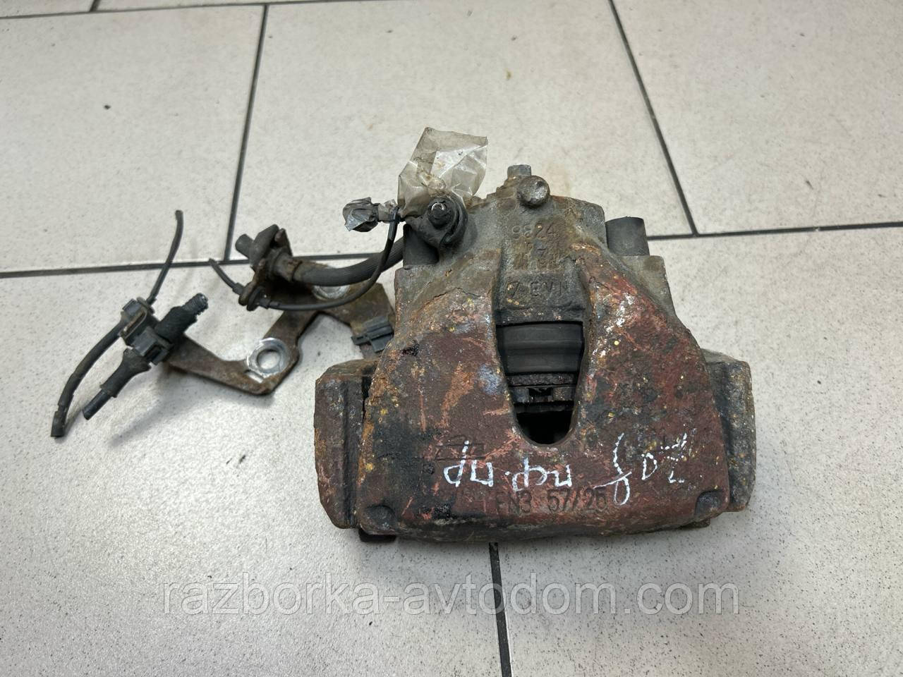 Суппорт передній правий Opel Zafira B (05-), Astra H. OE:FN357725