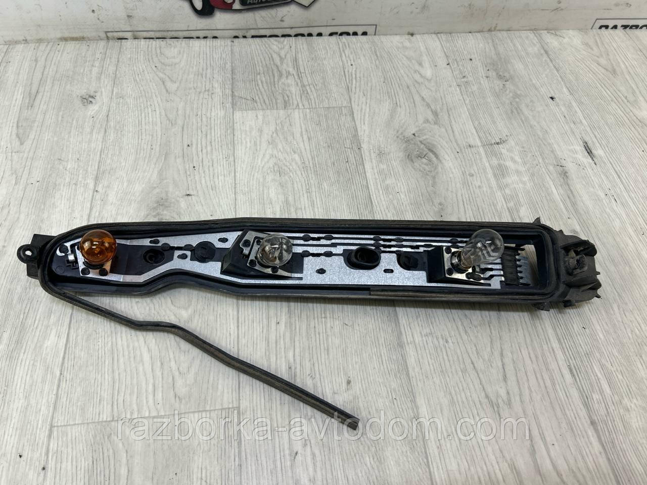 Плата ліхтаря заднього правого Opel Corsa C (00-06)