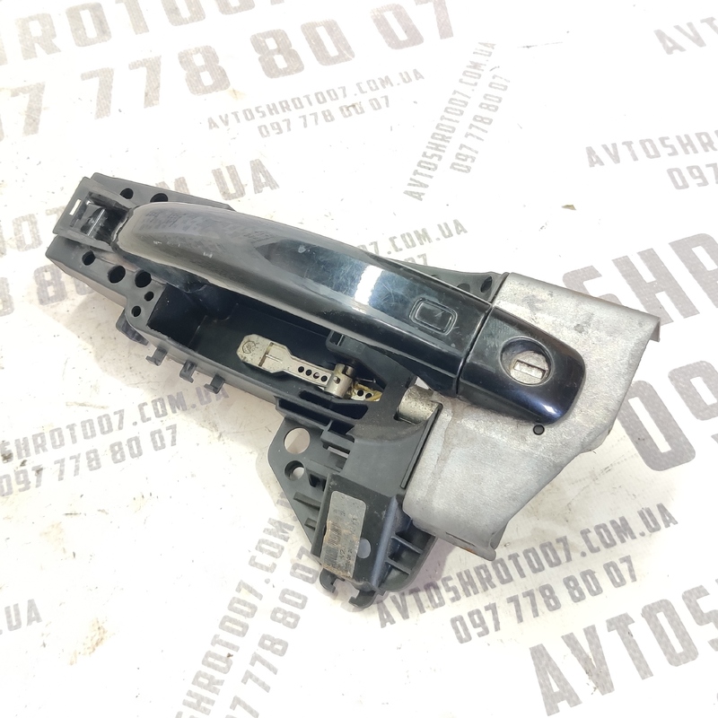 Ручка зовнішня передня ліва Audi A4 B8 (07-15) 2.0 Дизель