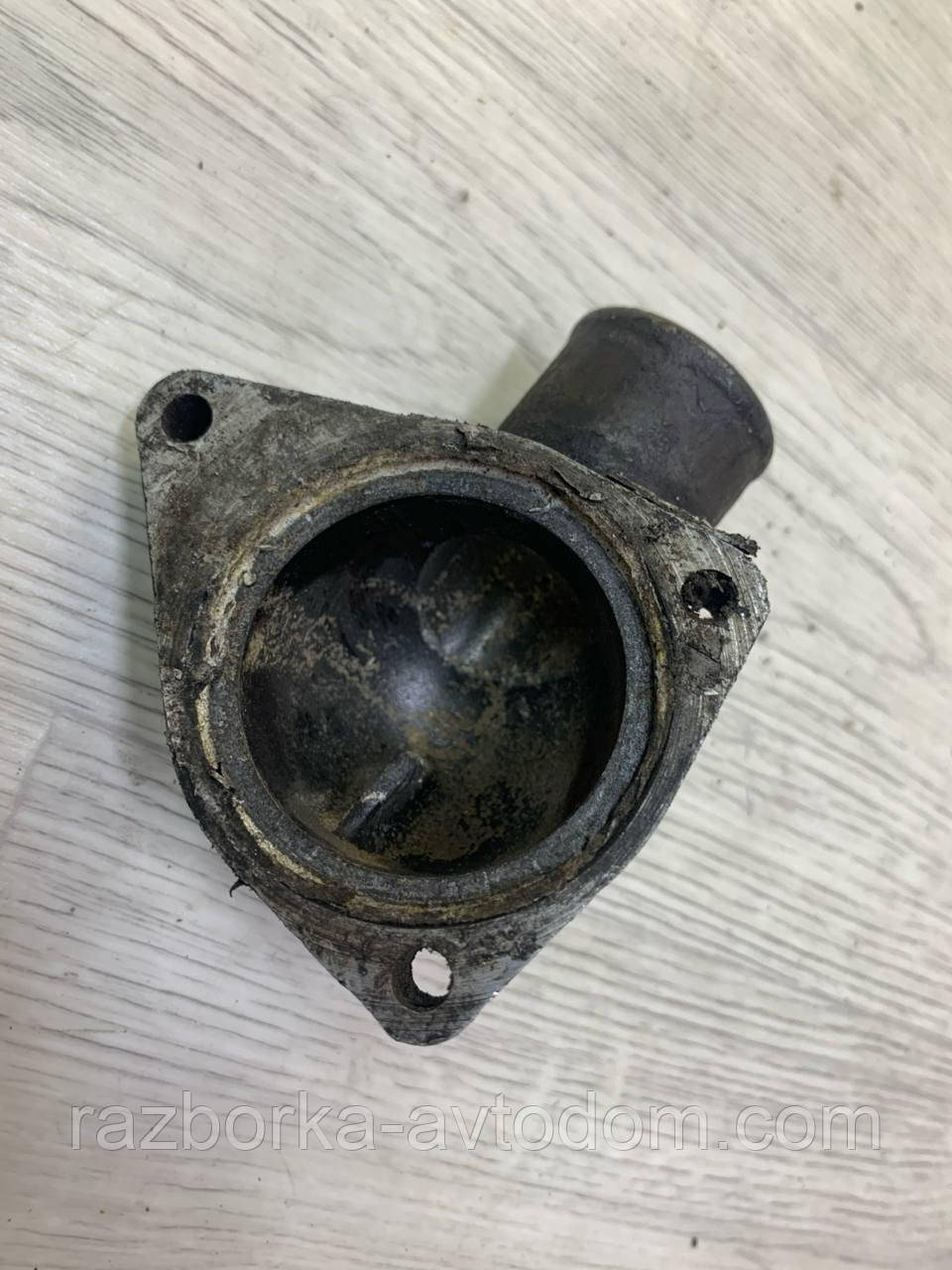 Корпус термостата Renault 5, 9, 11, 19, 21 OE:7700598689