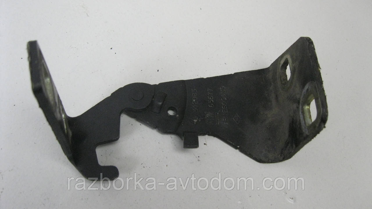 Петля капота права Renault Trafic, Opel Vivaro, Nissan Primastar (2000-2014) OE:7700312083
