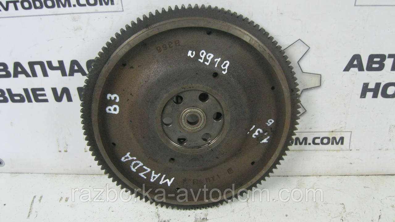 Маховик двигуна Mazda 323 1.3 (1989-2003) OE:B30811500