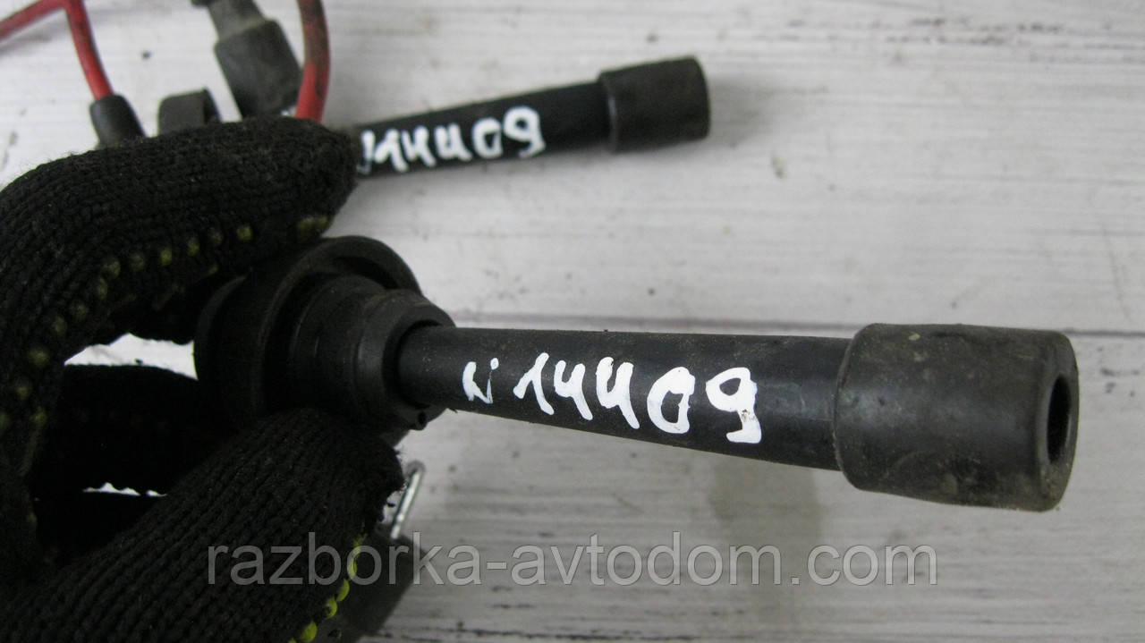 Дріт свічок (бронепровід) комплект 3,0i V6 Mitsubishi Pajero Sport 1 (1997-2009) OE:MD371794