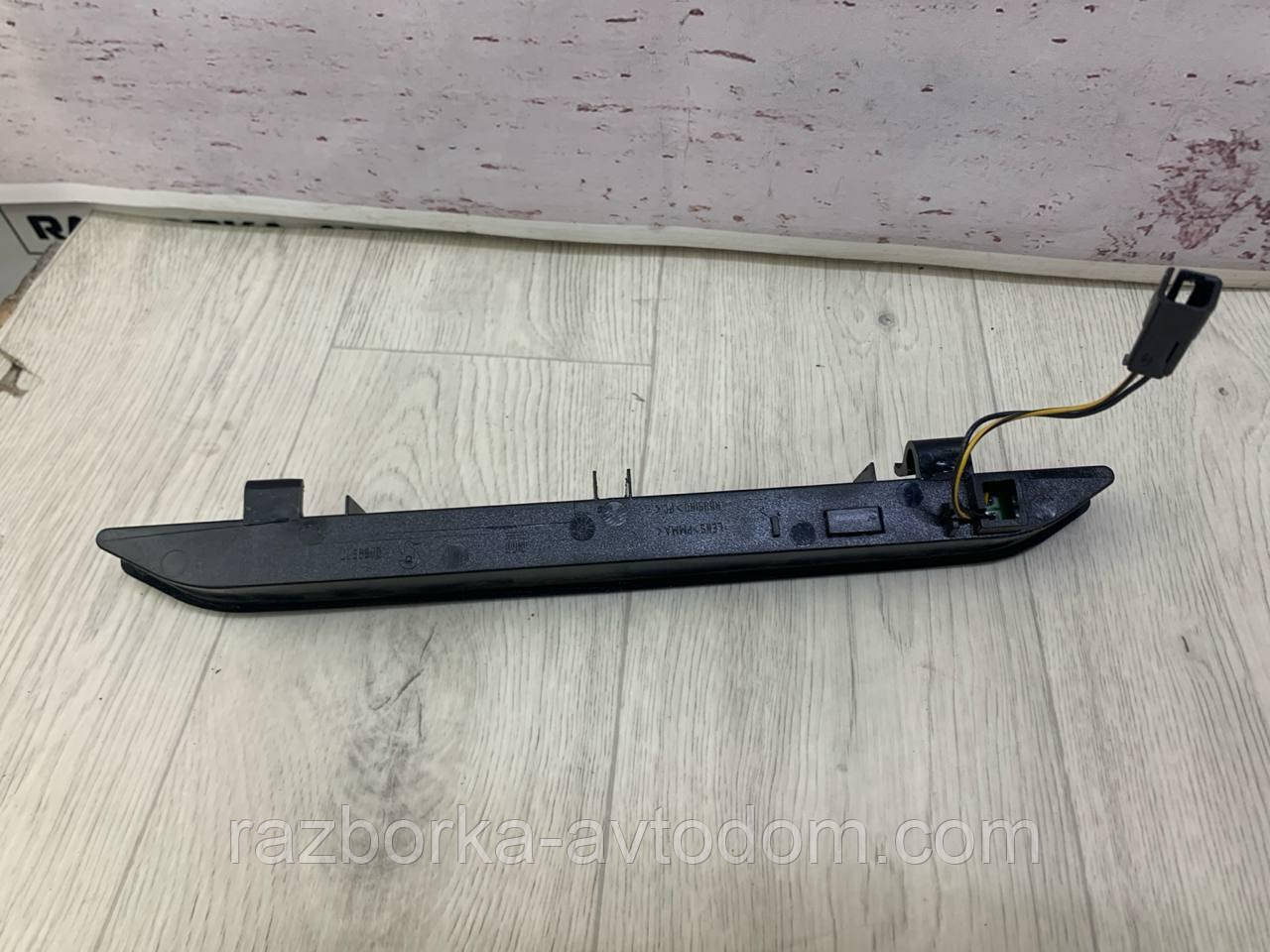 Ліхтар задній (стоп сигнал) Opel Zafira A OE:90582025