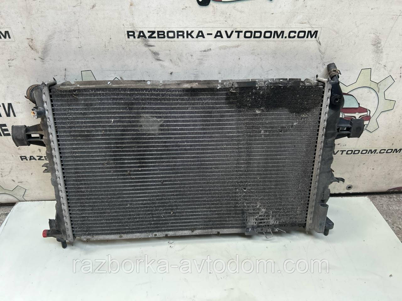Радіатор охолодження основний Opel Astra G, Zafira A 2.0, 2.2Tdi OE:09157937, Behr. 47250, 47250 фото 2