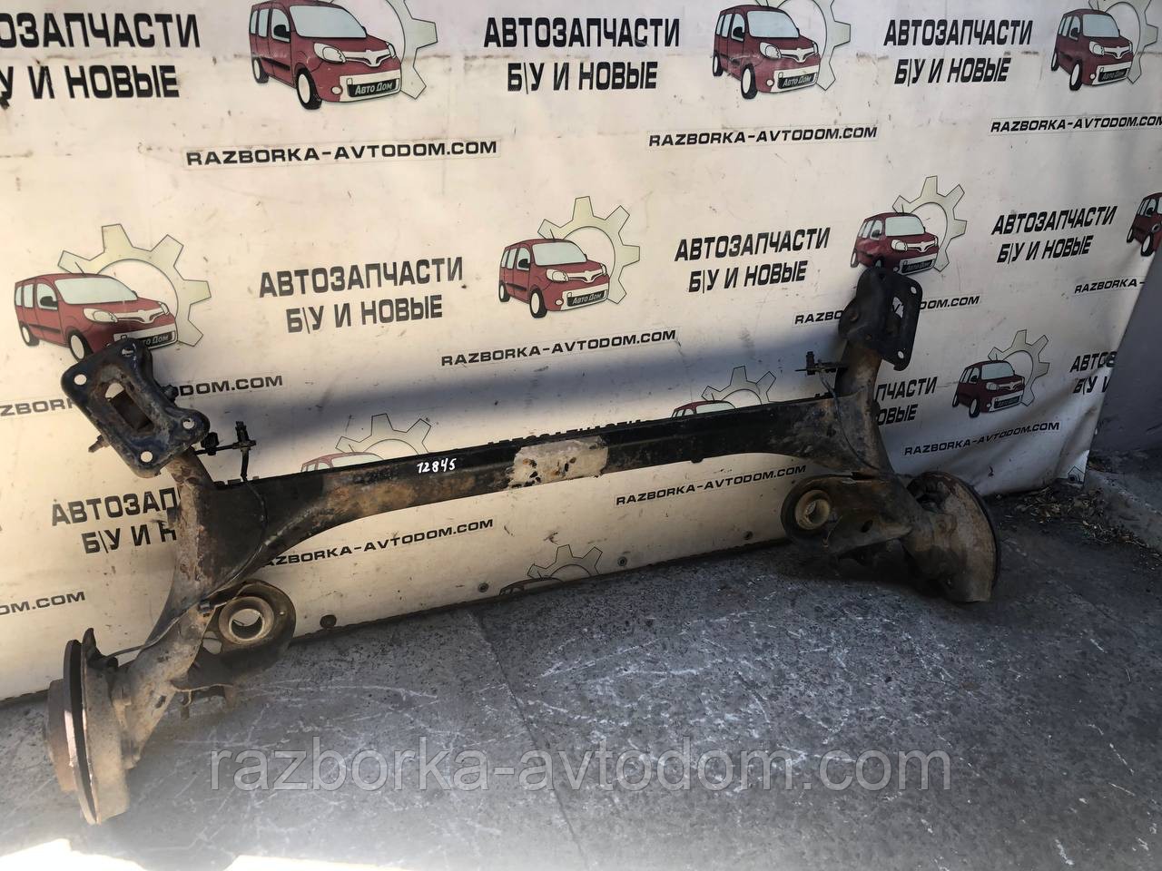 Балка задньої підвіски Citroen C4 (04-10)