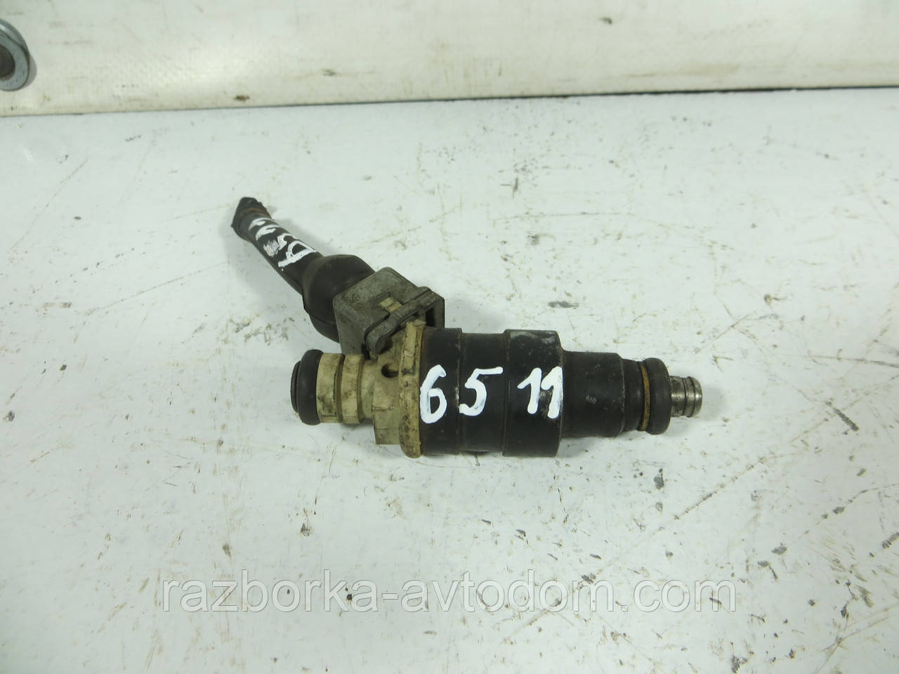 Форсунка бензин електро 2.0 24V BMW 3 E30 ОЕ: 0280150208