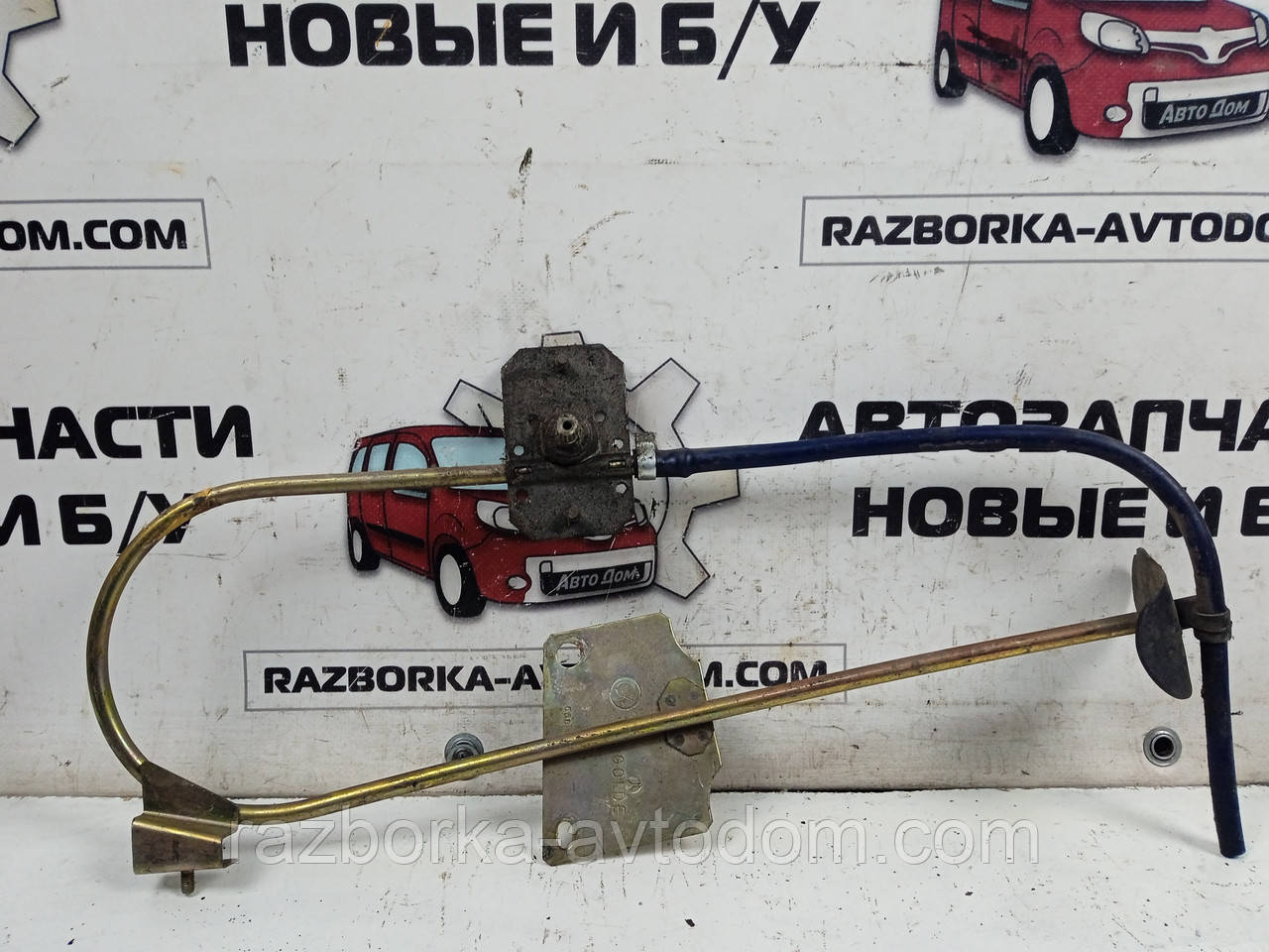 Склопідіймач Alfa Romeo 33