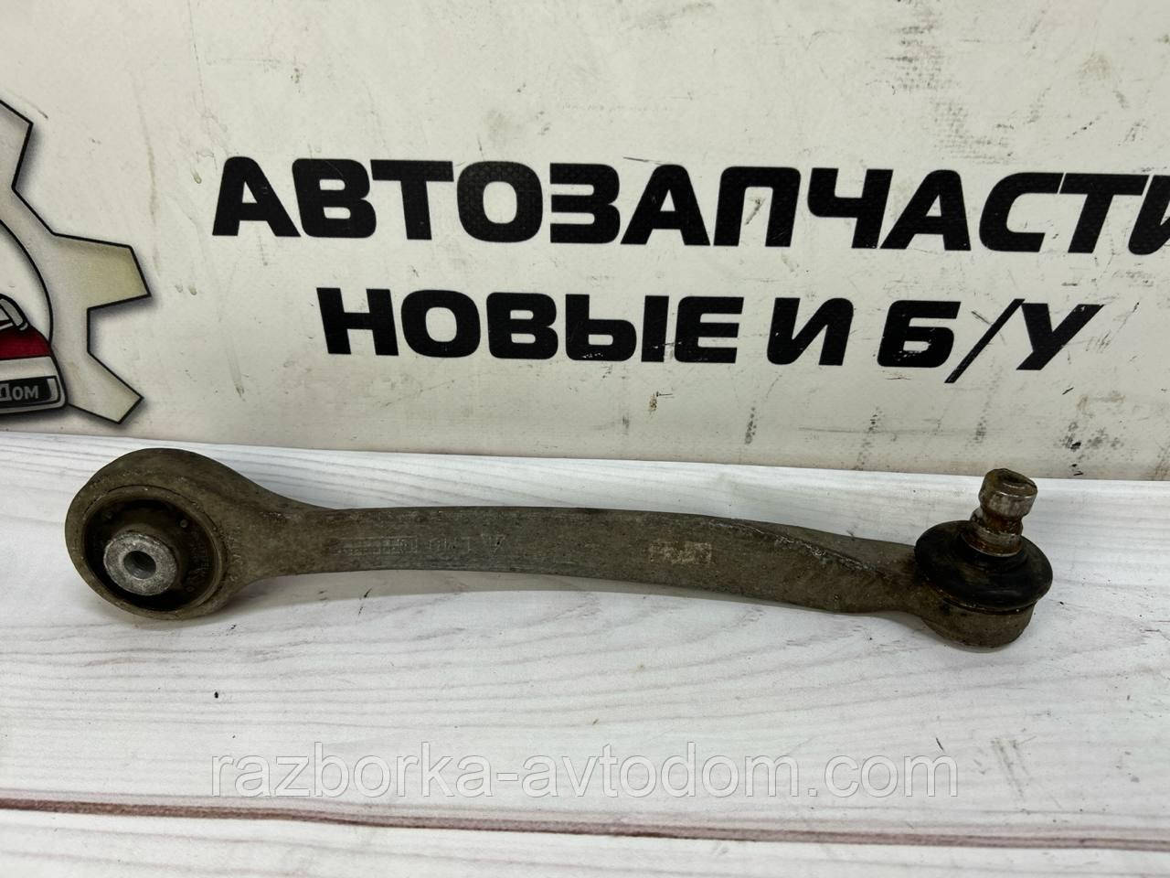 Важіль Передній лівий верхній спереду VW Passat B5 (96-05) OE: 8e0407505a