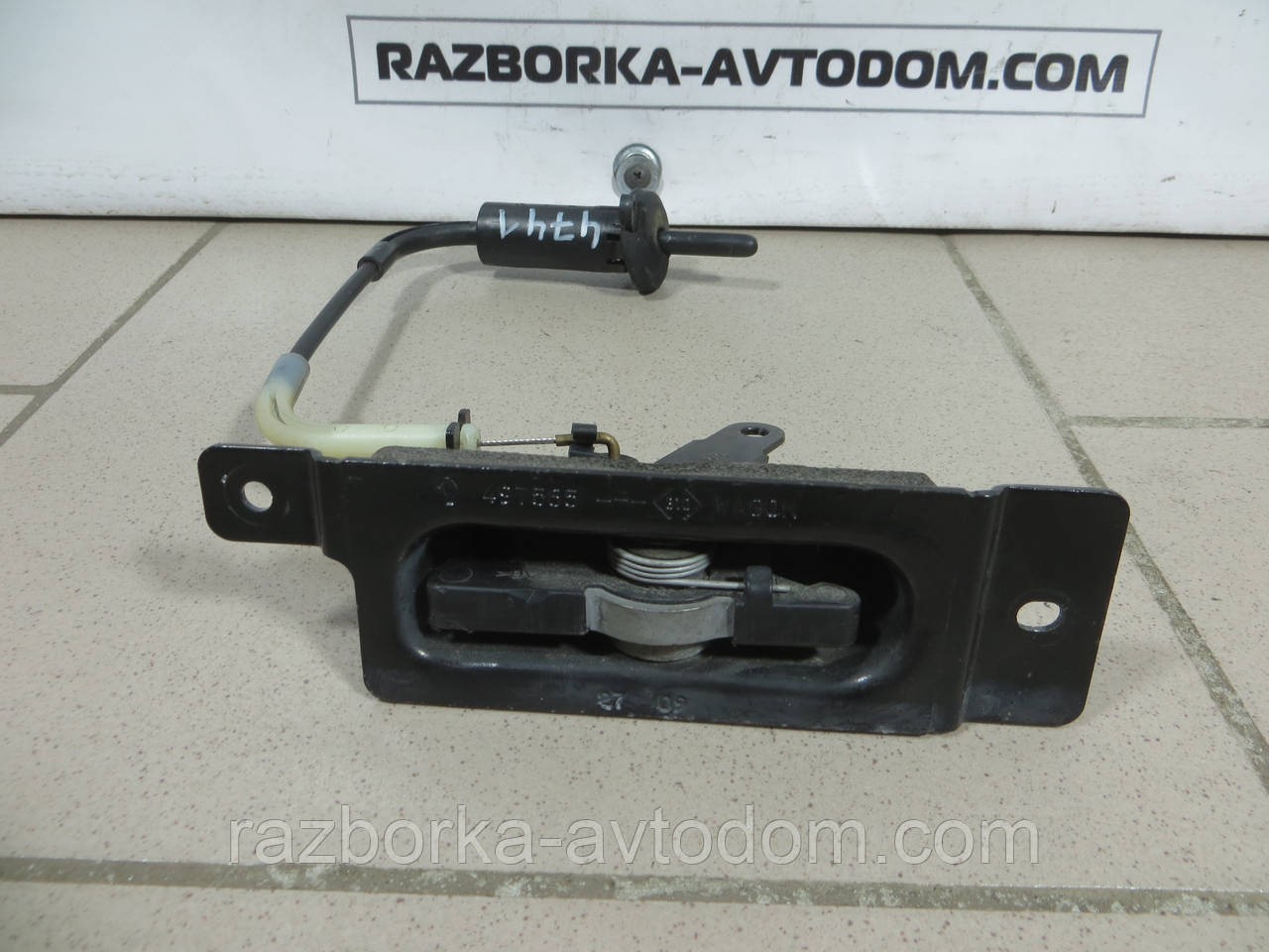 Фіксатор замка двері бічних зсувних лівих (ригель) Renault Kangoo (2008-2018) OE: 8200497565
