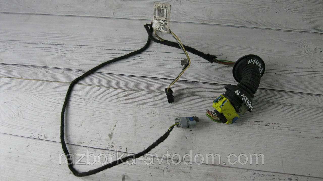 Дріт дверцят зеднів правий Citroen C4 (2005-2011) OE:9662482880