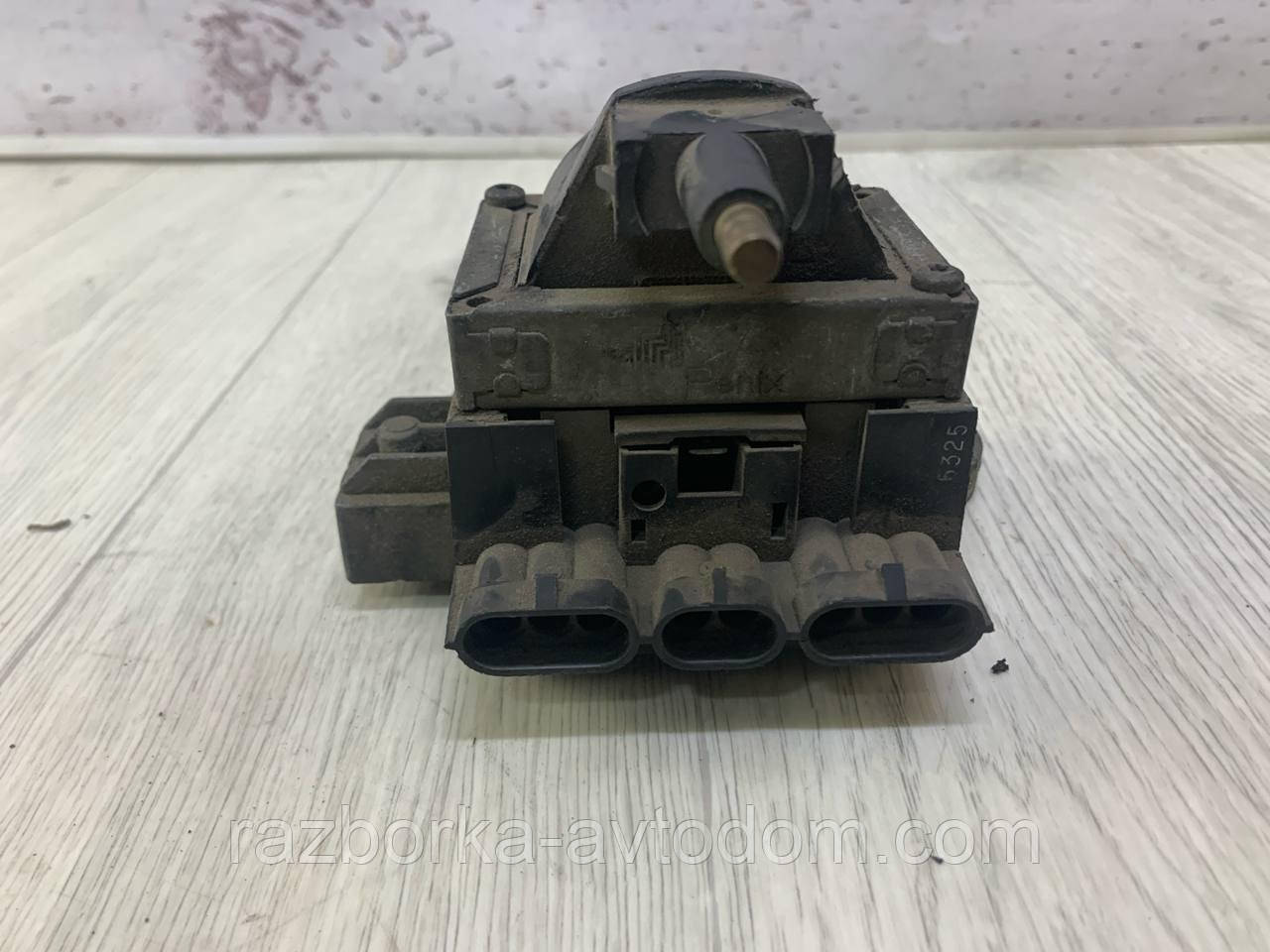 Котушка запалювання Renault 19 Renault 21, Megane 1, Master 1 ОЕ:7700722070, S10202003B