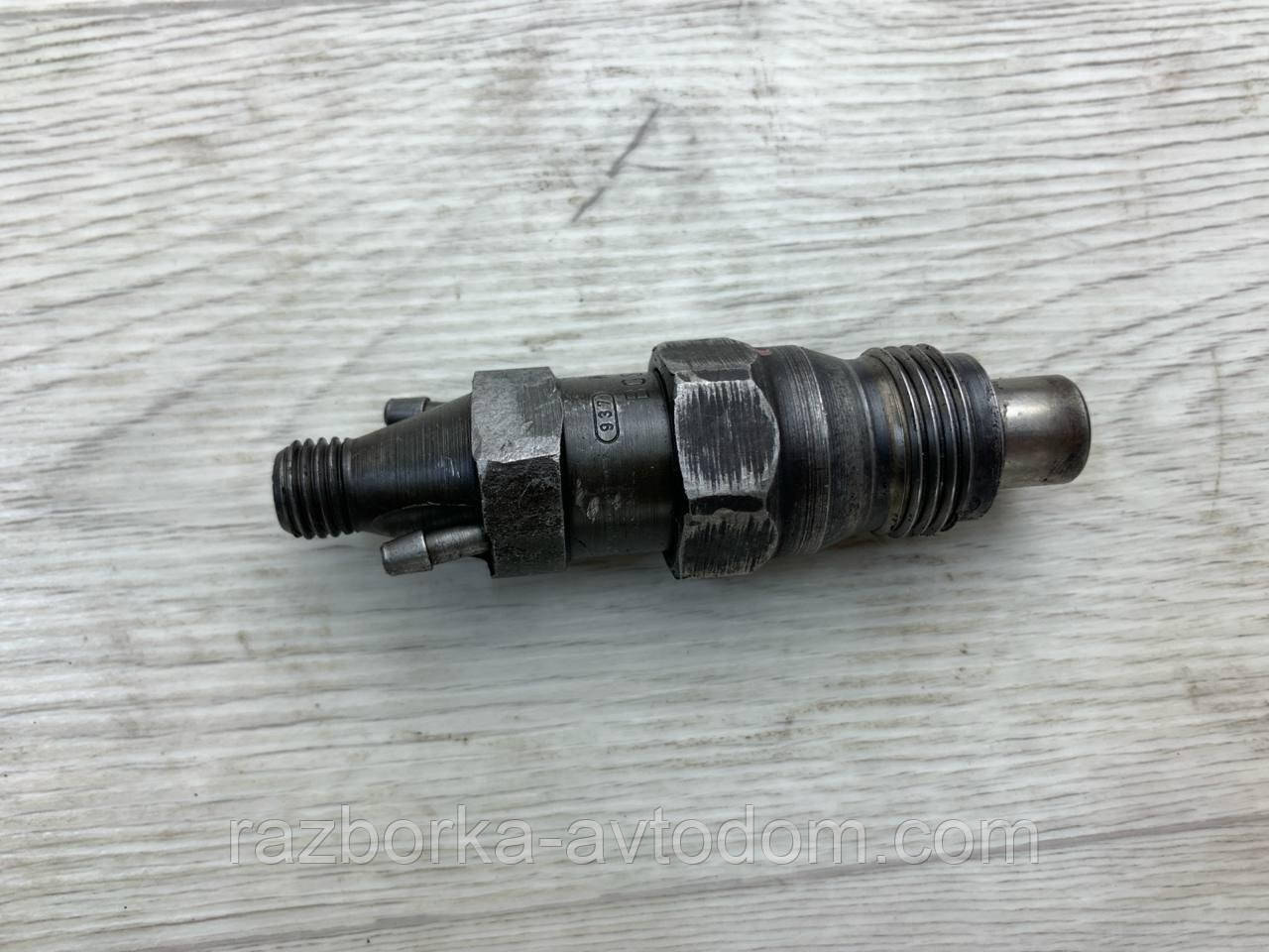 Форсунка дизельна механічна Fiat Scudo 1.9 td (1995-2004) OE: KCA17S42