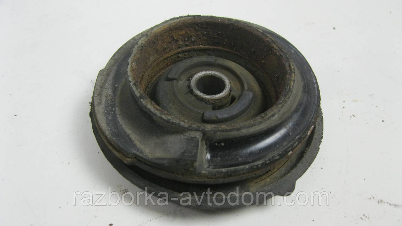 Опора переднього амортизатора Citroen C4 Picasso (2006-2013) Б/У OE:5038 G0