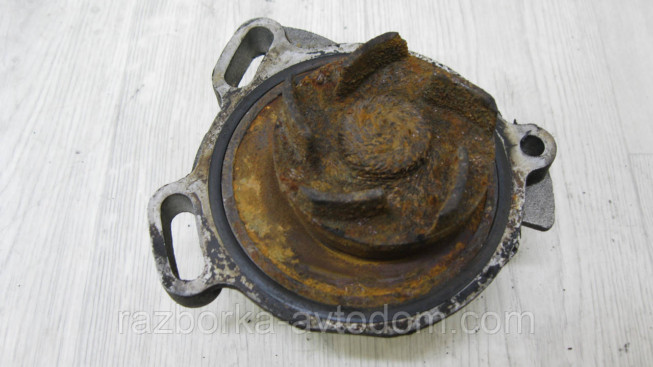Насос системи охолодження (помпа) VW Lt28-55 (1975-1996) 073121004, 073121004V, 073121004X, 073121005, 73121005