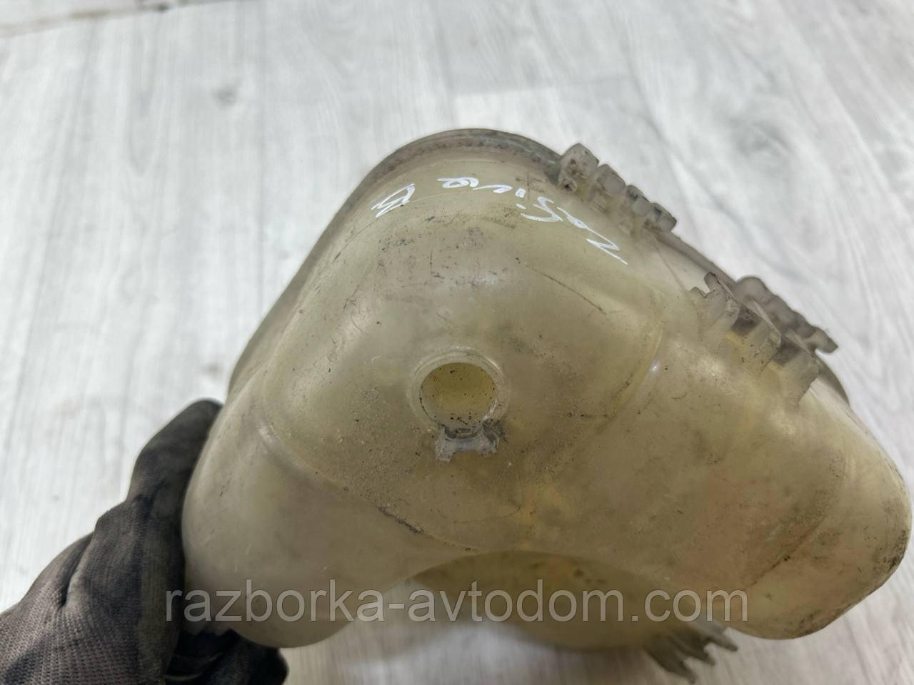 Розширювальний бачок Opel Zafira B (05-09) OE:13127129, 13127128