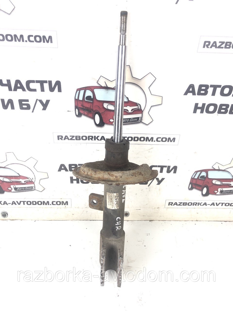 Амортизатор передній правий Citroen C4 (04-10)