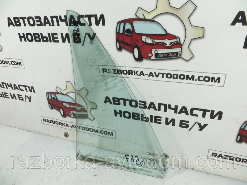Скло заднього правого дверцята (форточка) Fiat CROMA (1986-1996) ОЕ: 8 241 9937