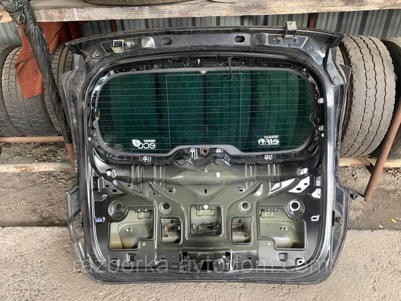 Крышка багажника Renault Scenic 3 (09-16) ОЕ: OE:901003854R   код краски TED69 (Platinum Grey)