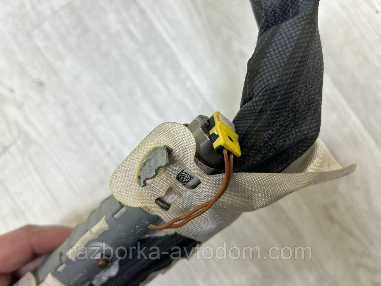 Подушка безпеки (AIRBAG) шторка бічна ліва Peugeot 308 (07-13) OE:9676859780