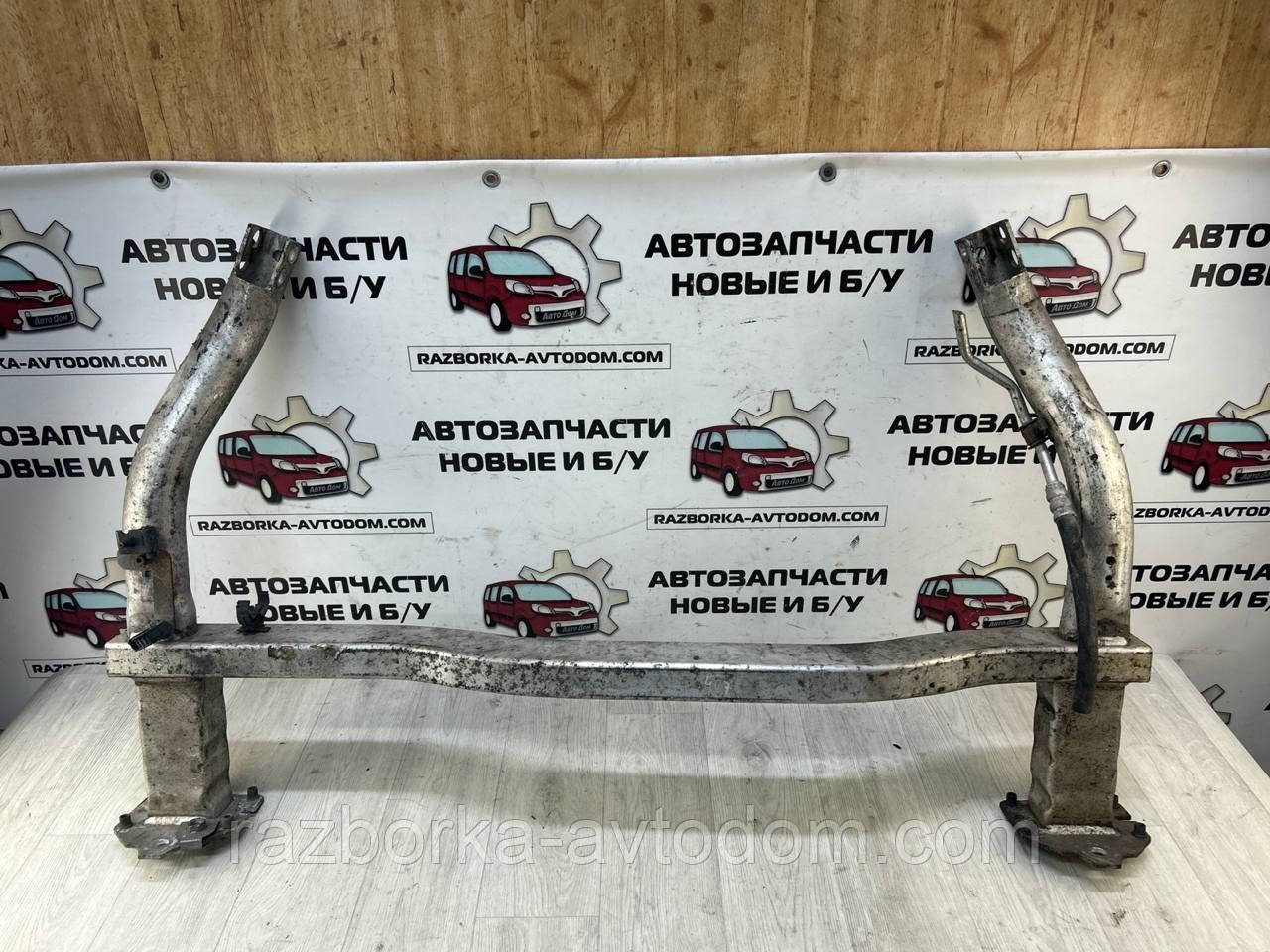 Балка передньої підвіски (підрамник) Peugeot 407 (04-11) OE:3502GW