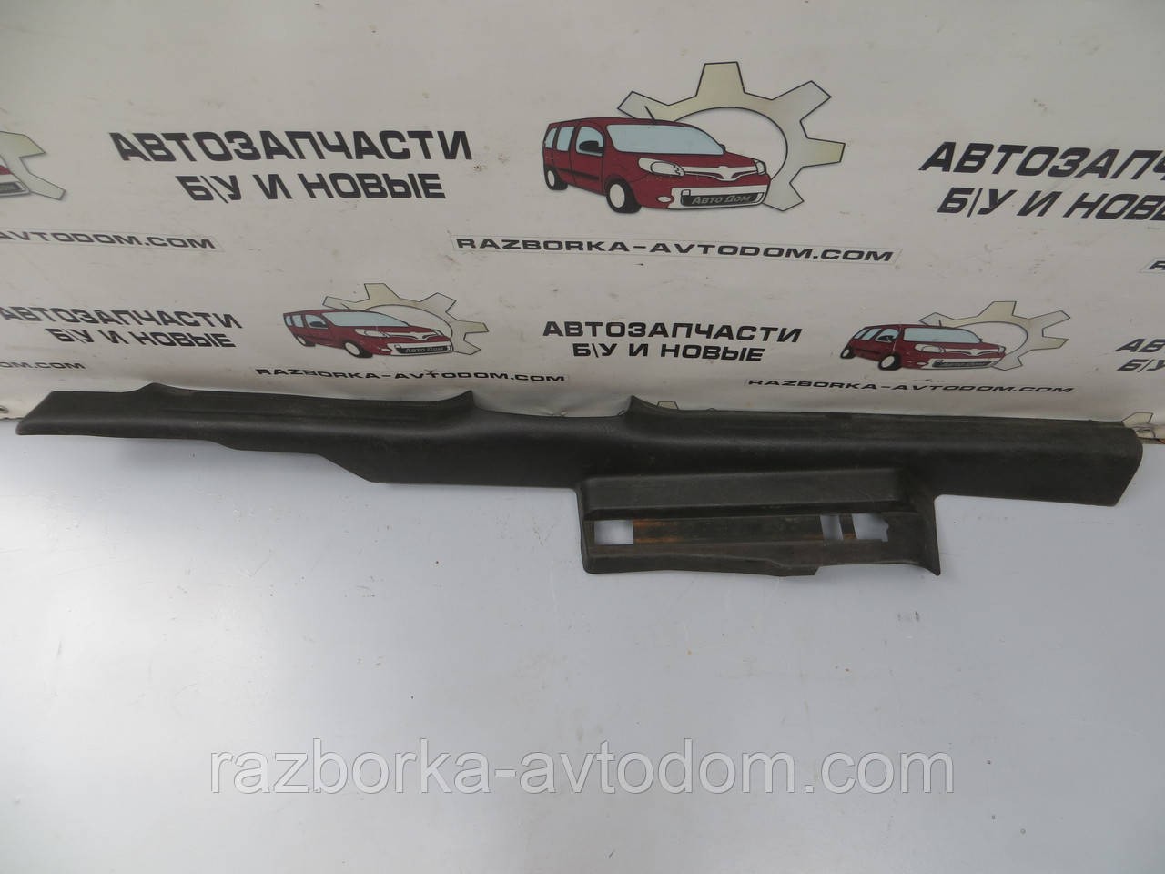 Молдинг/накладка порога ліва ( внутрішня) OPEL VECTRA B (1995-2003) ОЕ: 90462743
