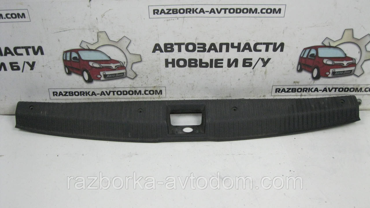 Накладка пластик порога багажника Opel Corsa C (2000-2012) OE:09115220