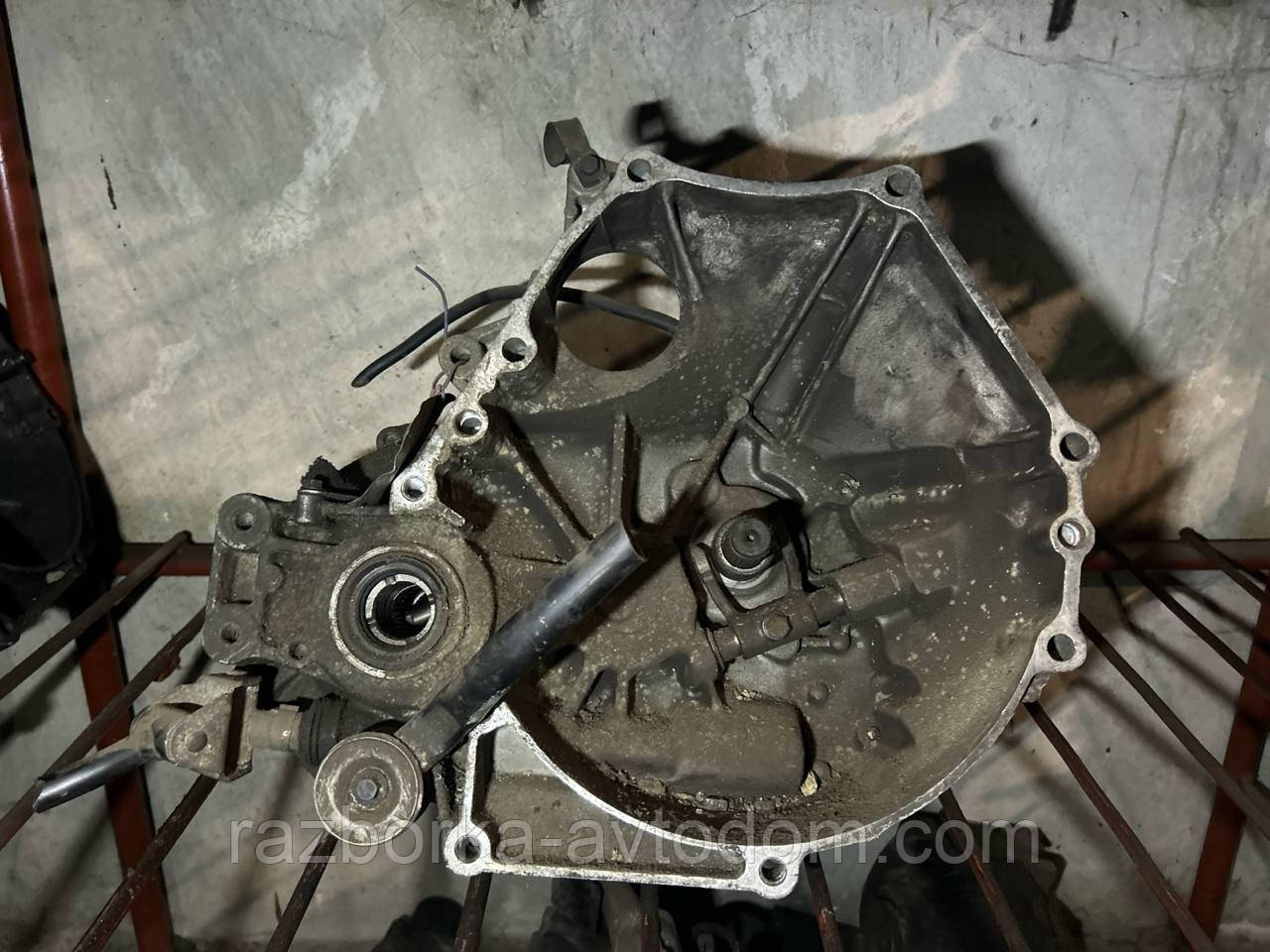 МКПП, КПП, коробка передач 5-ступка 1,8TD Rover 400 (90-93), Montego OE:5MT, TRC101530E