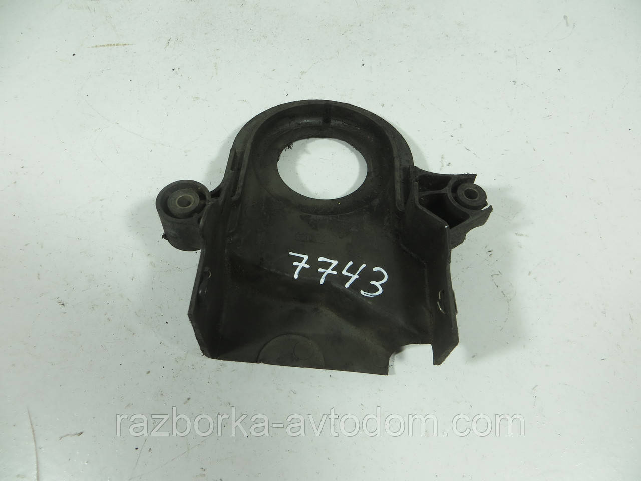 Захист ременя ГРМ нижня 1.4 FORD FIESTA (1990-1995) ОЕ: 86SM6C069AA, 062330