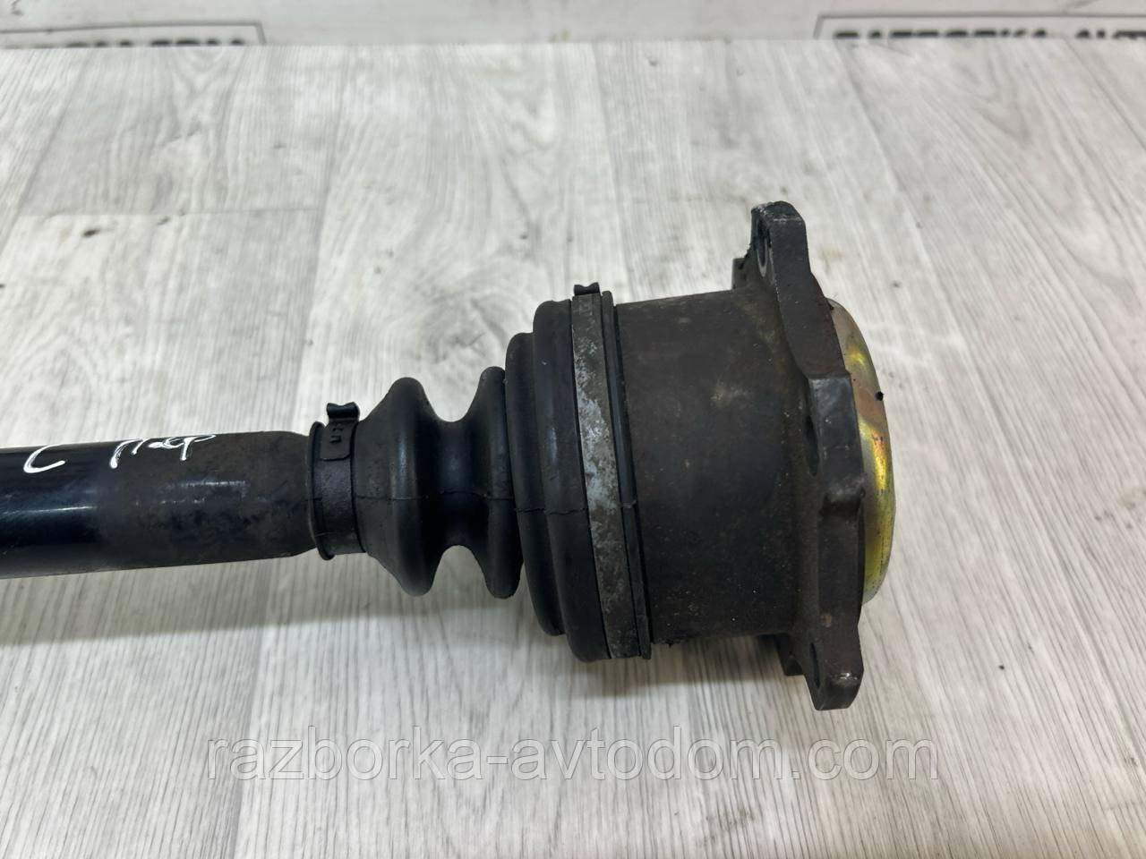 Напівось передня ліва (привод) 1,9TDI, 2,0TD Skoda Superb (02-08), VW Passat B5, Audi A4 B5 OE:3u0407271 (38 шліц)