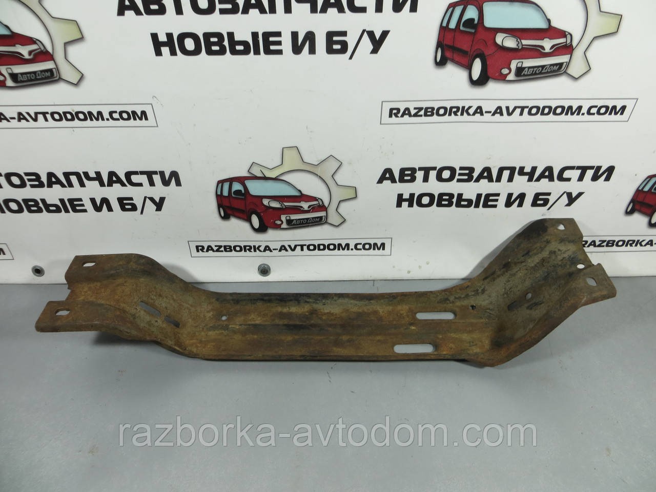 Поперечина кріплення двигуна передня Ford Fiesta MK2 (1983-1988) ОЕ: D84FB 6A087 AC