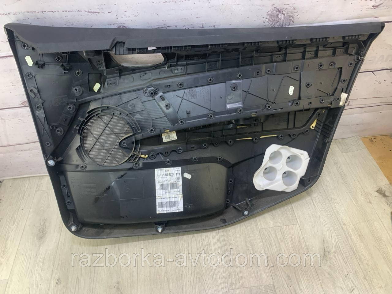Карта передніх лівих дверей Peugeot 308 (2007-2013) ОЕ:96715558ZD