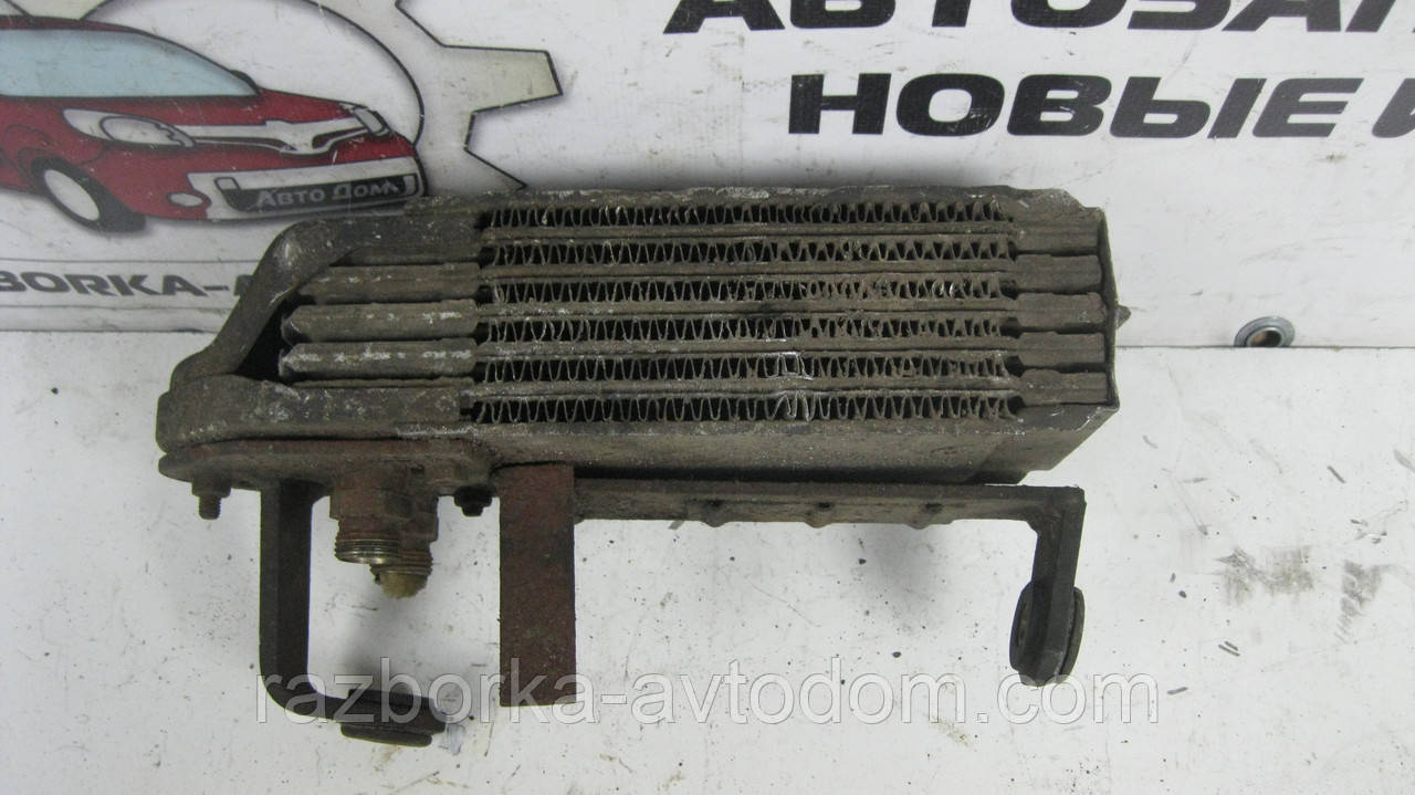 Радіатор оливний VW Golf (1974-1983), Jetta (1977-1984), Audi 100 (1982-1989) OE:11170724601