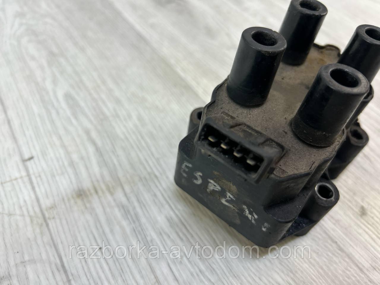 Котушка запалювання 1.8i , 2.0i Opel Omega B, Astra G, F, Calibra, Vectra A, B OE:2526055a ДЕФЕКТ! Трещина на корпусе фото 2