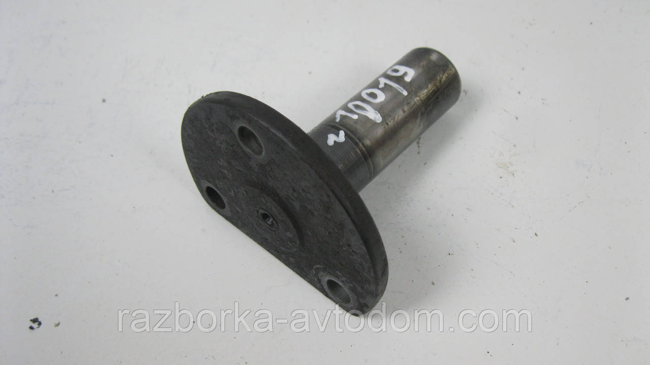 Вал (ось) заднього ходу КПП Ford Connect (2002-2013) 1.8D OE:1668028