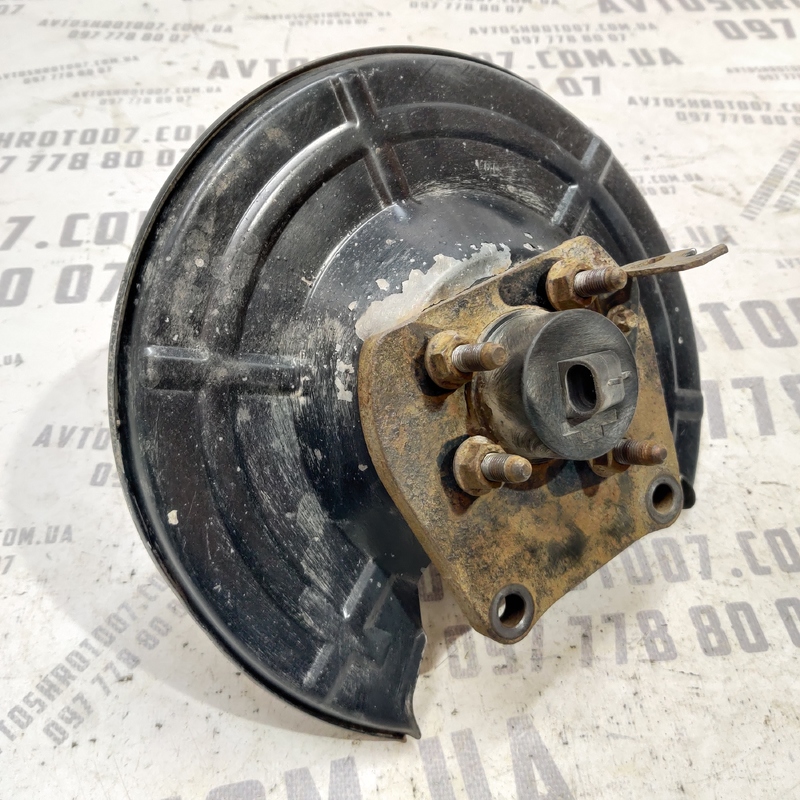 Цапфа задня права Opel Astra G (97-04) 2.0D