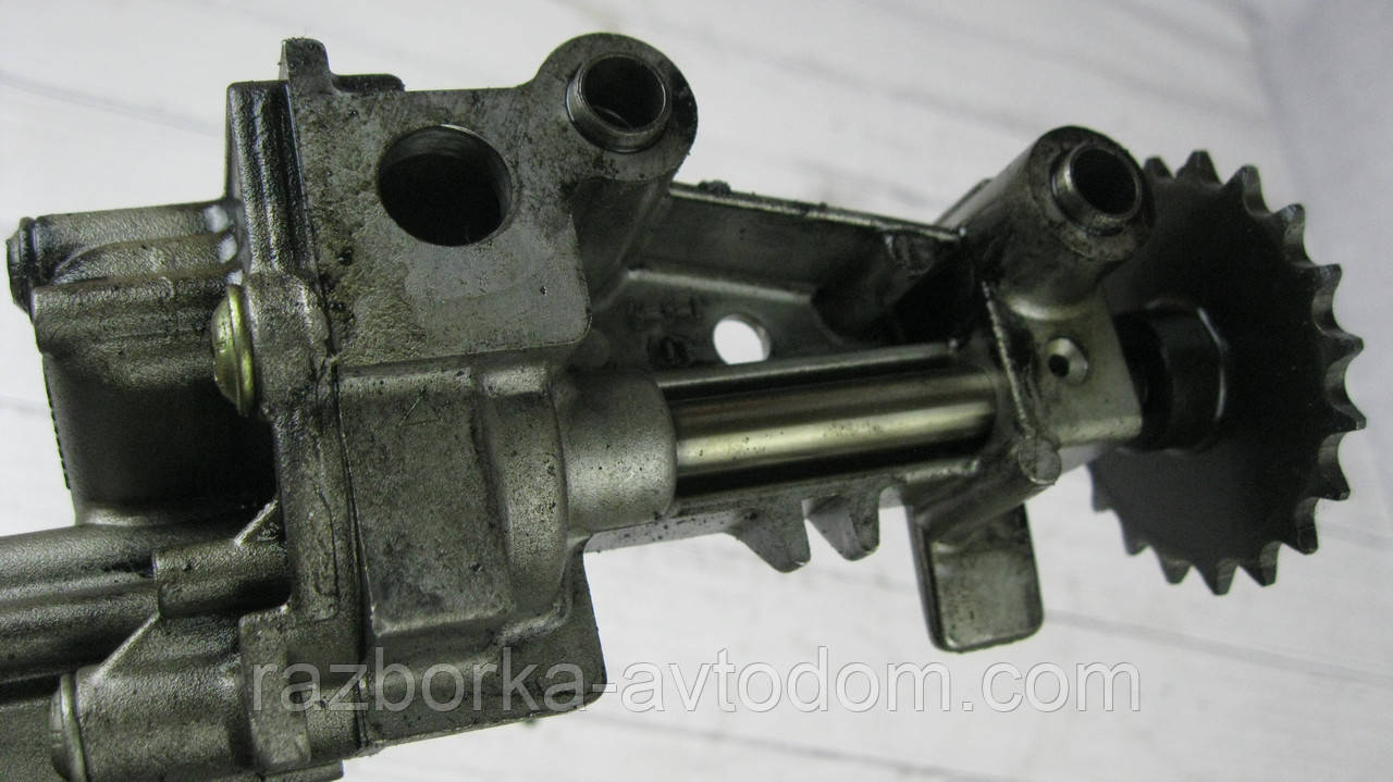 Оливний насос Renault Laguna 2, Megane 2, Trafic 1,9DCI OE:7700600252