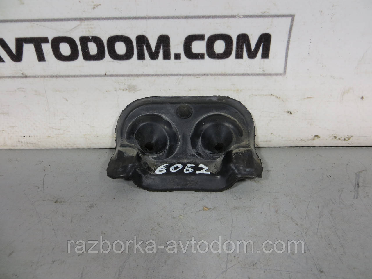 Ущільнювач (зовнішній) Peugeot 307 (2001-2008) ОЕ: 9640989580 фото 2