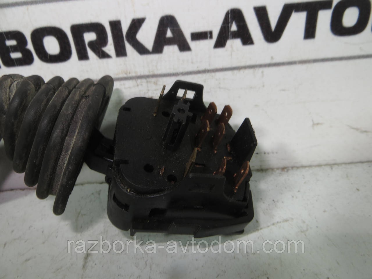 Підрульовий перемикач правий Opel Astra OEM 90243395