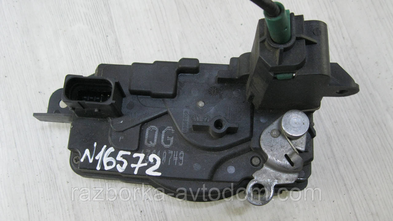 Замок дверей передній правій електро Opel Astra H (2005-2015) OE:13210749