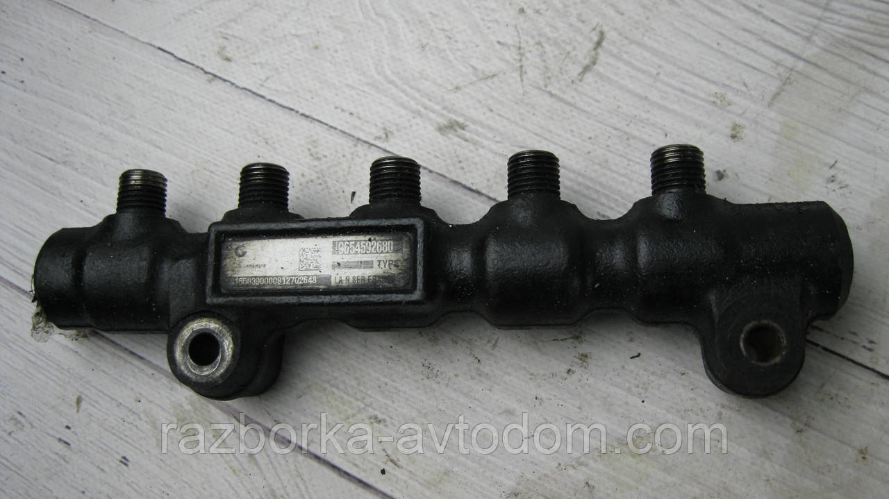 Паливна рампа Citroen Berlingo, Peugeot Partner (1996-2008), Ford Focus 2 (2004-2011) 1.6HDI OE:9654592680