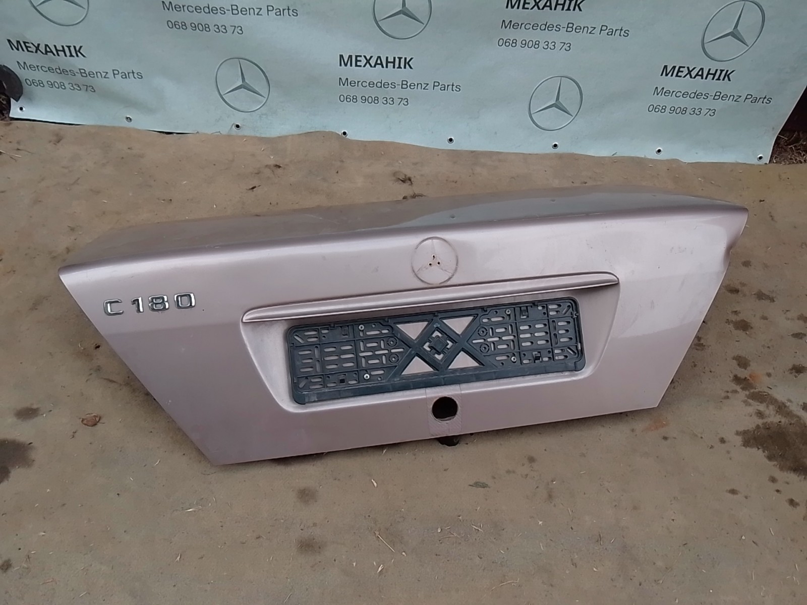 Кришка багажника Mercedes-Benz C-Class W202